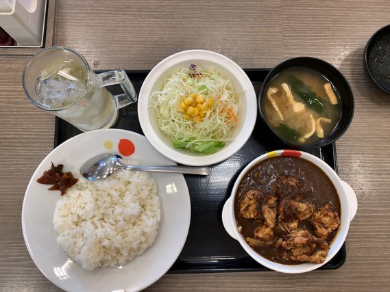 ごろごろ煮込みチキンカレー