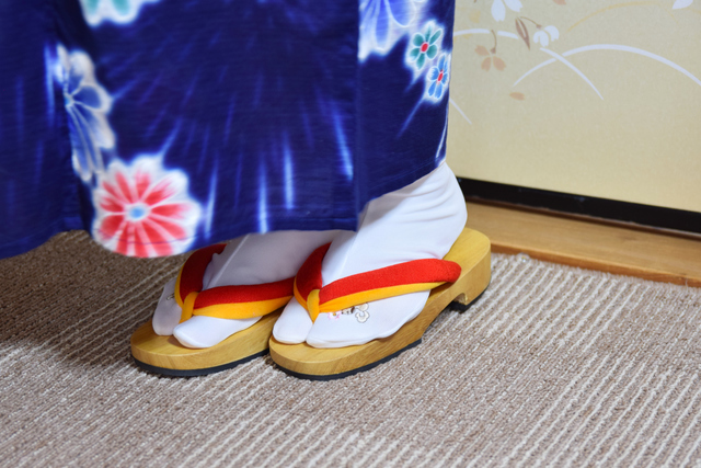 浴衣の裾