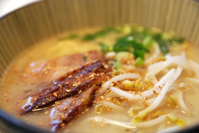 チャーシューがのったラーメン