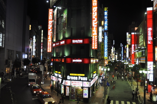 新宿の街