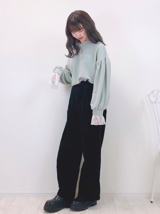 襟レースプルオーバー