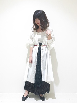 プリーツスカート