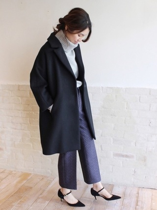 ペイズリー柄クロップドパンツ