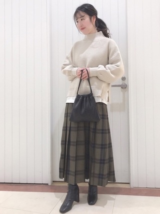 チェックスカート×ニット