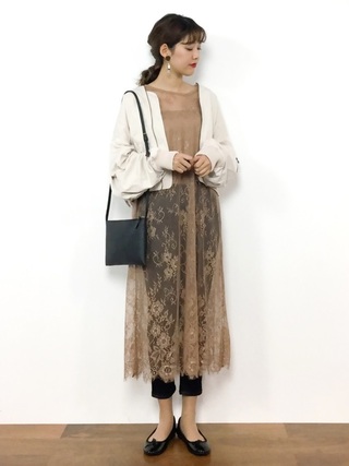 MA-1の大人可愛いコーデ