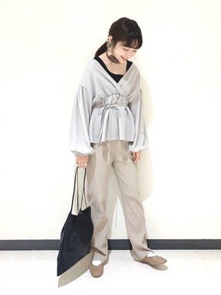 リボンブラウスコーデ