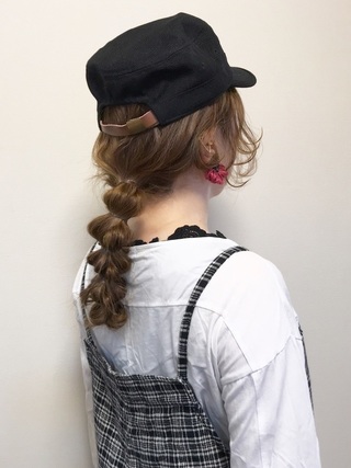 ワークキャップのおすすめヘアアレンジ