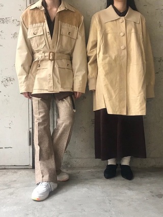 ベージュアウター