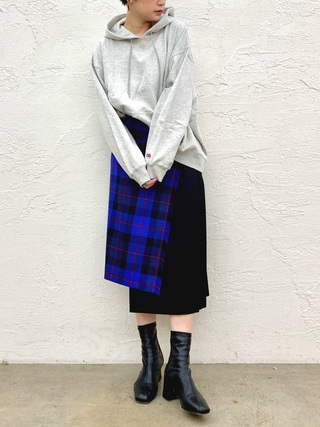 チェックスカート