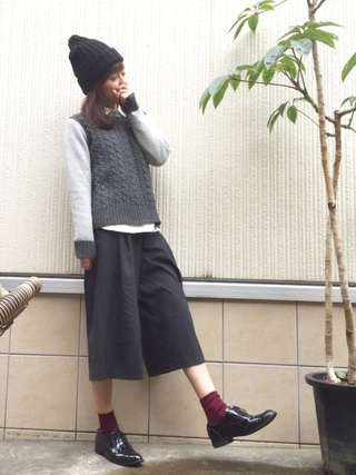 シャツ×ニットセーター