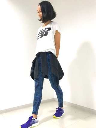 プリントレギンスコーデ