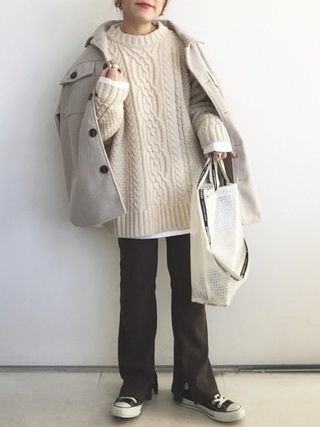 スリットパンツ