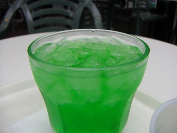 一杯のメロンソーダ