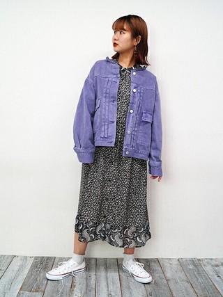 パープルとブラックでシックに
