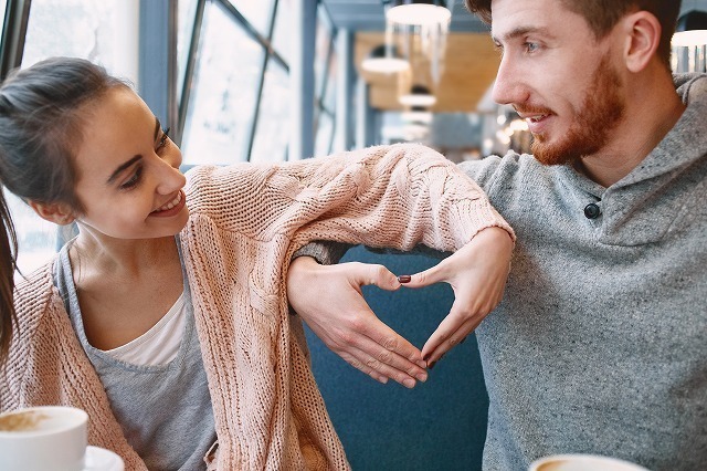 彼氏が彼女に会いたくなる特徴の女性